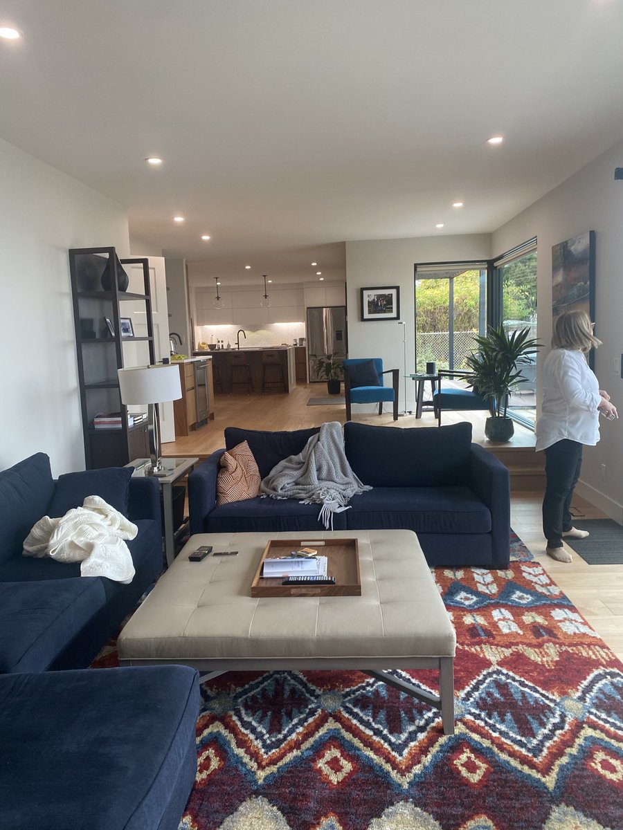 Alice Anne Hart tweet media