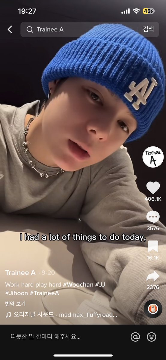 traineearchive_'s tweet photo. 🐶🐻🐣 우찬 제이제이 요치 TikTok 220920

Work hard play hard

#TraineeA #제이제이 #우찬 #WOOCHAN #JJ  #ウチャン #ジェイジェイ #トレニ
https://t.co/ZG59TTCYQt https://t.co/QEn8JaPEh0
