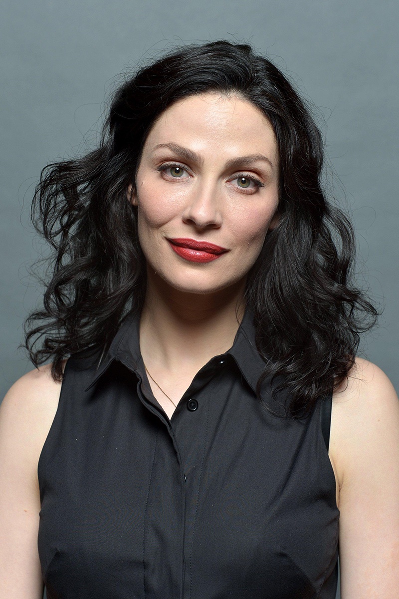 Happy Birthday Joanne Kelly!!       