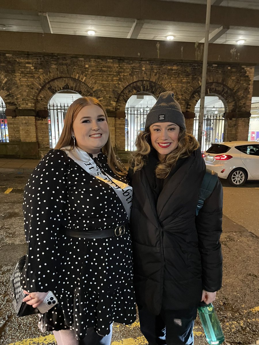 Helen 🧡🦋 tweet media