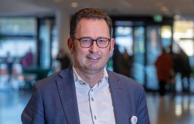 Edes ziekenhuis worstelt met zorgverzekeraars: ‘Ik ga niet tekenen voor onze eigen ondergang’ gelderlander.nl/ede/edes-zieke…