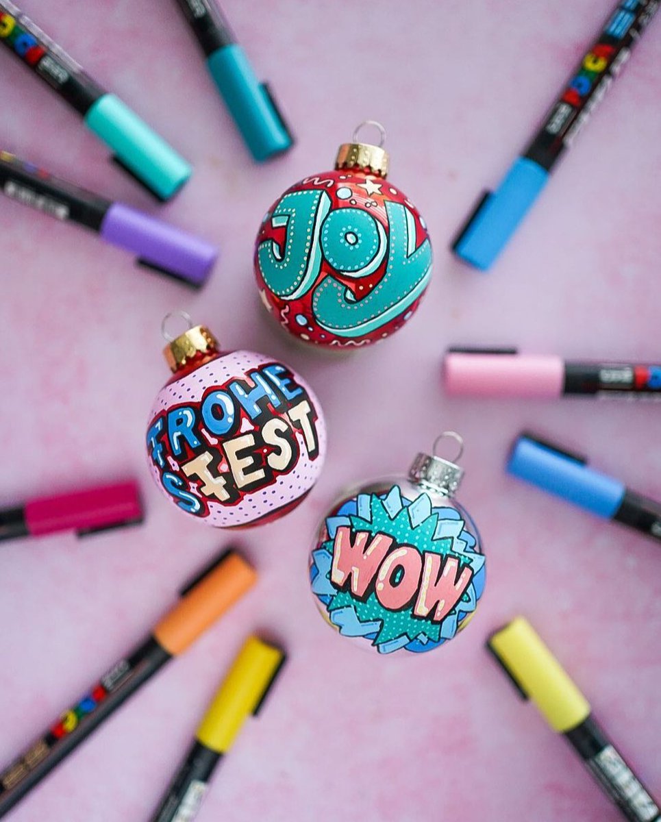 Thanks to @letterbube for these POSCA-fied Christmas decorations, we love the bold colours you chose! Are you POSCA-ing any decorations this year? We would love to see them! #POSCA #POSCAart #POSCACustom #DIY #Upcycle #Creative #Art #POSCAdesign #Design #Handmade #Christmas