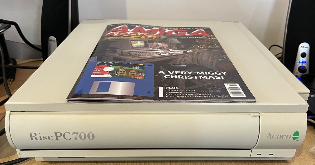 LinuxJedi's tweet image. My latest in @amigamagazine on top of a non-Amiga series 😂
#Amiga #Acorn #RiscPC