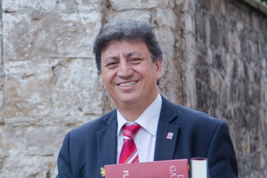 Ismailtipi's tweet image. Ismail Tipi: Hessischer Leseförderpreis - Förderung der Lesebereitschaft bei Kindern und Jugendlichen ist elementar ismail-tipi.de/aktuelles/isma…