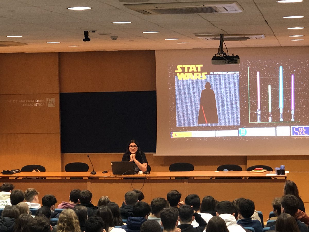 StatsNuria's tweet photo. Fa 2 dies vam compartir i gaudir un @StatWarsEs a la @FME_UPC amb alumnat de 4rt d'ESO d'@epterrassa. Disseny d'experiments, descoberta d'usos de l'estadística, jocs, #atzar i càlcul de probabilitats en un sorteig!🔝Gràcies! @TolobaAndrea @saratousbel @socestadistica @GRBIO_BCN https://t.co/YcYR9Z71at