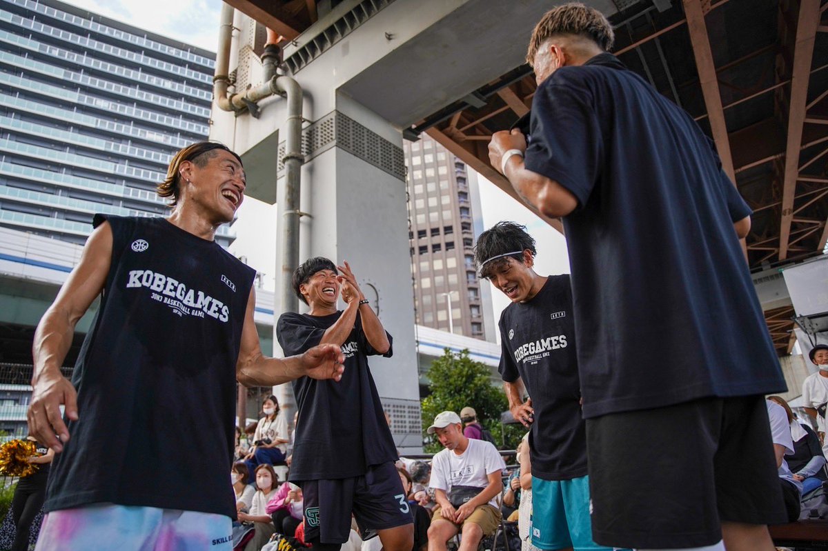 kobegames_jp's tweet photo. [KOBE GAMES 2022 photo graphy]

2022.9.10(sat)

#KOBEGAMES
#KOBEGAMES2022
#streetball
#basketball
#みなとのもり公園 
#somecity_osaka 
#reegae 
#hiphop
#dancer
#cheerdancer
#foodtrack
#culture
#AKTR 
#sportsphotography 
#basketballphotography 
#instagood   
#instalike https://t.co/lh8Rvhv8HE