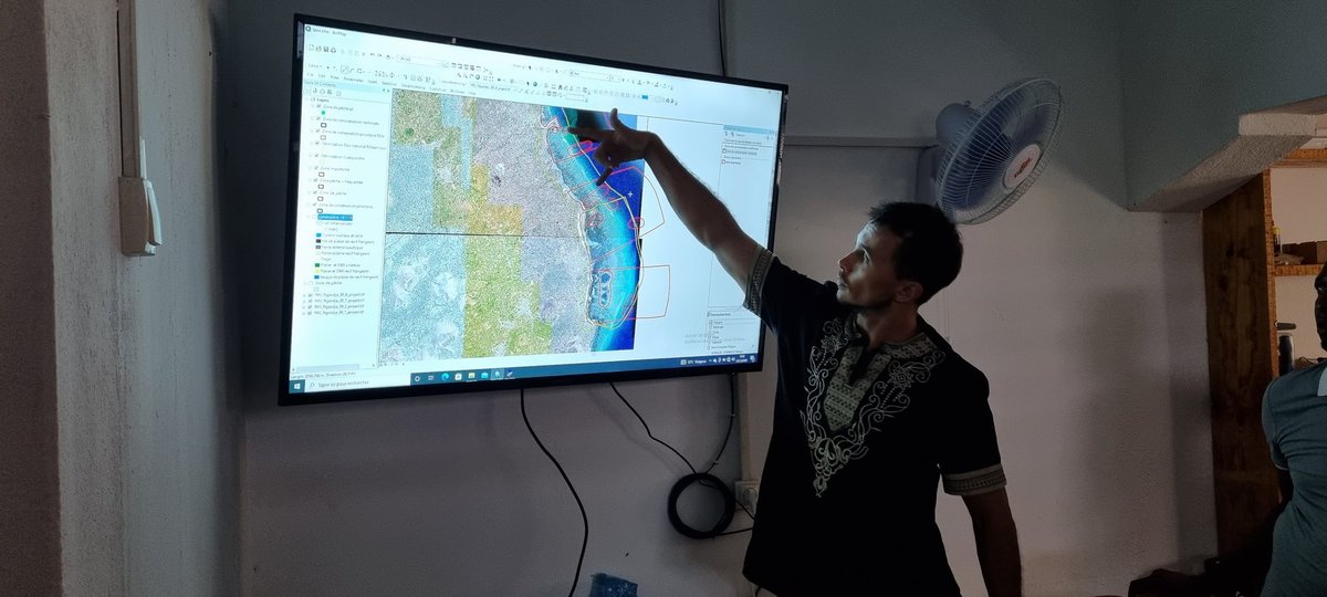 Rodolphe Devillers (@seamap) on Twitter photo Involved in an MPA planning workshop this week in Comoros to help marine protected areas managers create highly protected zones - with <a href="/cordioea/">CORDIO East Africa</a> and <a href="/WILDOCEANSSA/">WildoceansSA</a> teams. Great group trying to make a difference in their waters! <a href="/ird_fr/">IRD.fr</a> <a href="/pnmMoheli/">Parc National de Mohéli</a> Involved in an MPA planning workshop this week in Comoros to help marine protected areas managers create highly protected zones - with <a href="/cordioea/">CORDIO East Africa</a> and <a href="/WILDOCEANSSA/">WildoceansSA</a> teams. Great group trying to make a difference in their waters! <a href="/ird_fr/">IRD.fr</a> <a href="/pnmMoheli/">Parc National de Mohéli</a>