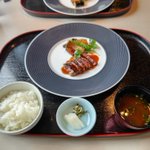 ツイートに含まれる画像