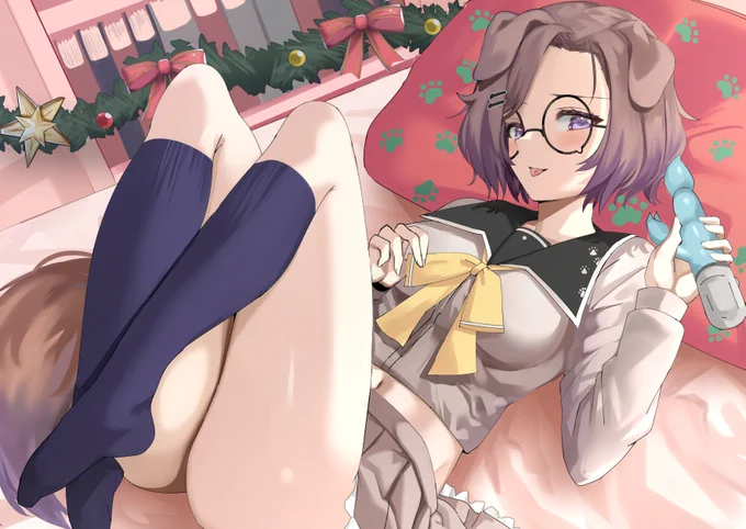 「私とのクリスマスをもっと楽しくするものがあるんですけど…」 