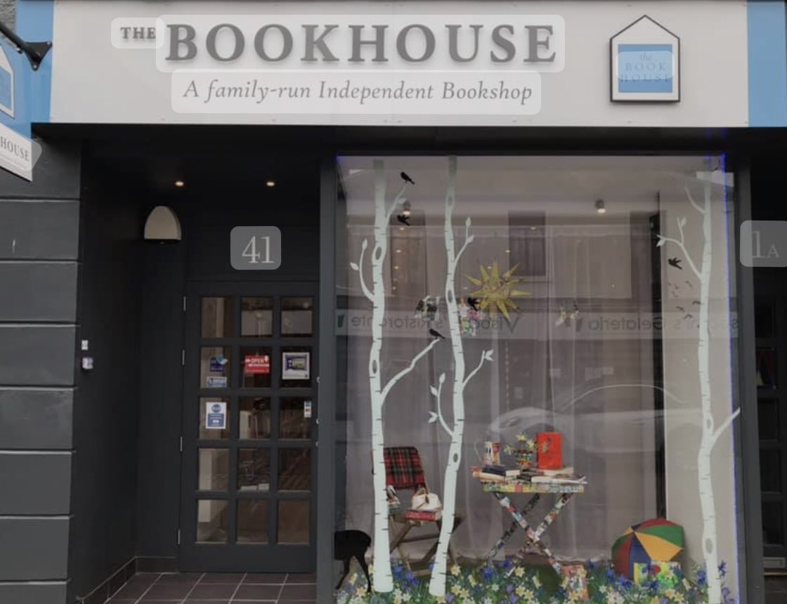 For anyone looking for a book gift in the Dundee area a visit to <a href="/The_Bookhouse/">The Bookhouse</a> is a must. Great independent book shop #BookTwitter #BookShelf #dundee #bookgift #booktwt #book #BookLover