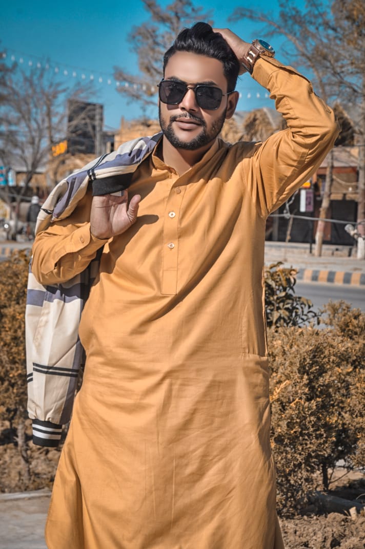 BarechNouman's tweet photo. Sun_pagli🙍🦻
#TuM_MuHbAt_Ki_BaAt_KrTi_Ho_SaHib.👇
#HaM_ToH_NaFrAt_BhI_KaMaL_Ki_KrTy_HaI.🔥🔥
#BRANDED_KAMEENA https://t.co/xtPxyAKo4X