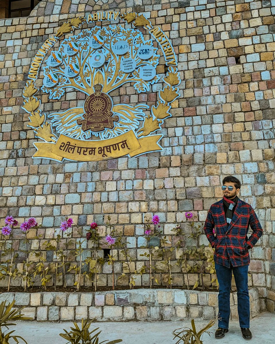 ishaanjain26's tweet image. As a part of the @IntlLawInst delegation, I went to the @LBSNAA_Official, Mussoorie.
Met LBSNAA's management with the Director and @ImManujBhardwaj, India Advisor of ILI.
#iastrainingacademy #ipstraining #civilservices #centraladministration 
#mussoorie #uttrakhand