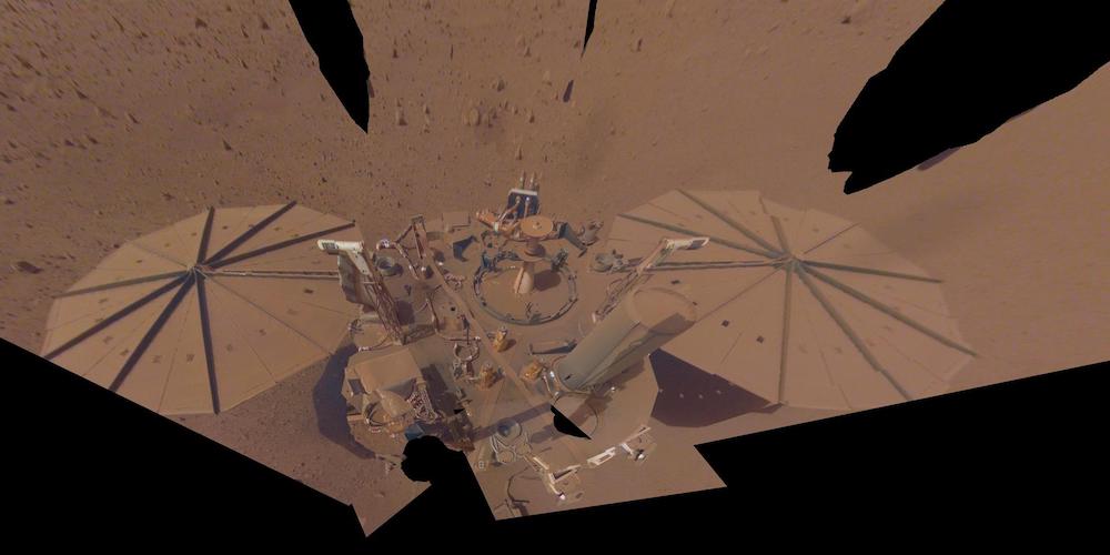 SpacePagenieuws's tweet photo. NASA beëindigt InSight-missie na jaren van onderzoek op Mars!
https://t.co/txnjJ5u0B7
@NASAJPL @NASA @CNES #InSight #nasainsight #Mars #ruimtevaart #wetenschap #Marslander https://t.co/aHz5PxBpwx