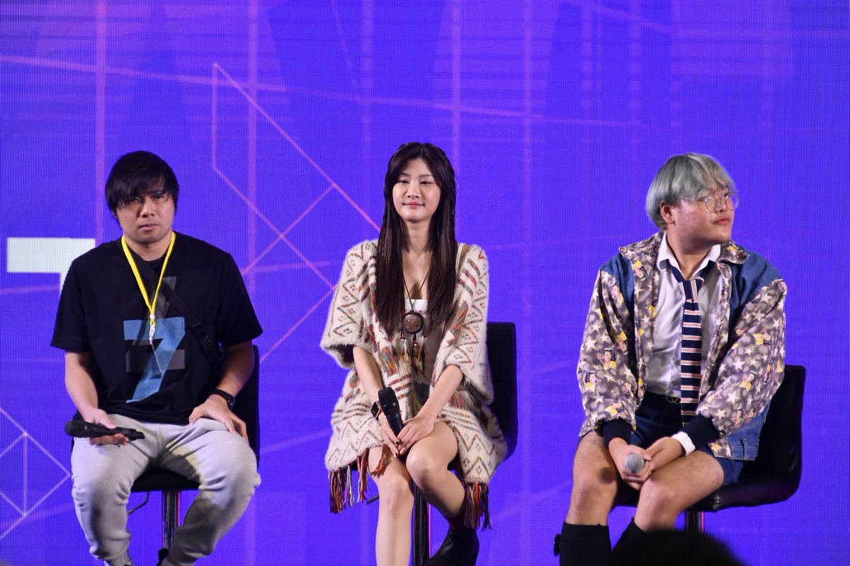 TheStreamerTH's tweet photo. (1) ภาพบรรยากาศของ 6 ผู้เข้ารอบชิงในรายการ The Streamer ที่ได้ไปร่วมงาน HACKaTHAILAND: Digital Infinity #TheKickOff
#Thestreamerthailand #เดอะสตรีมเมอร์ #infofed #depaThailand #HACKaTHAILAND #HACKaTHAILAND2023 #TheKickOff https://t.co/TaodiCAqhx