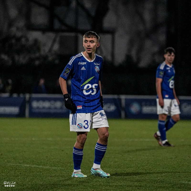 RCSA's tweet photo. 🔚 #RCSAKSC (1-1) I 𝐔𝐧𝐞 𝐝𝐞𝐫𝐧𝐢𝐞̀𝐫𝐞 𝐫𝐞́𝐩𝐞́𝐭𝐢𝐭𝐢𝐨𝐧 𝐫𝐲𝐭𝐡𝐦𝐞́𝐞
📸 Les meilleures photos de la rencontre face au @KarlsruherSC ⤵️