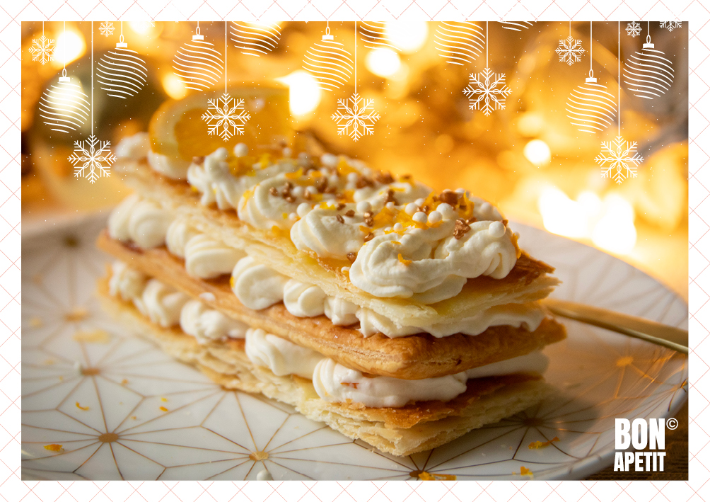 TOETJES LIEFHEBBERS OPGELET!!!!
Ik het recept van mille-feuille, bladerdeeg laagjes gescheiden door een heerlijke cremè van #sinaasappel (i.p.v. custard) en Grand Marnier Wat is jouw favoriete dessert? 🤩👩‍🍳🎄🍊🌟
#kerstmenu #toetje #millefeuille #kerst bonapetit.nu/recept/recept-…