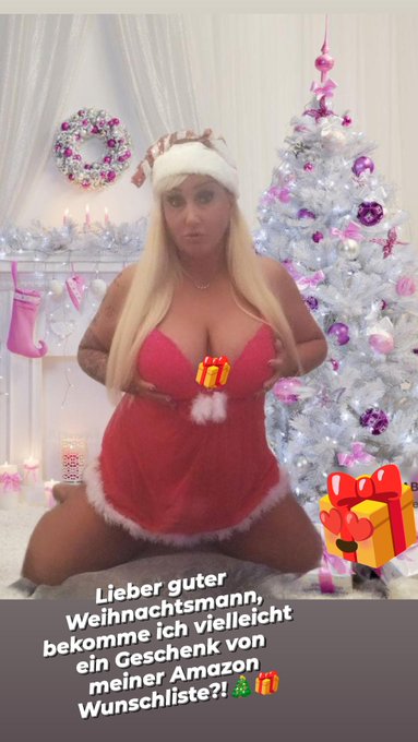 Vielleicht hab ich ja Glück 🎁🎄
#present #amazon #amazonwunschliste #sexysanta #santa #weihnachten #christmaswishes