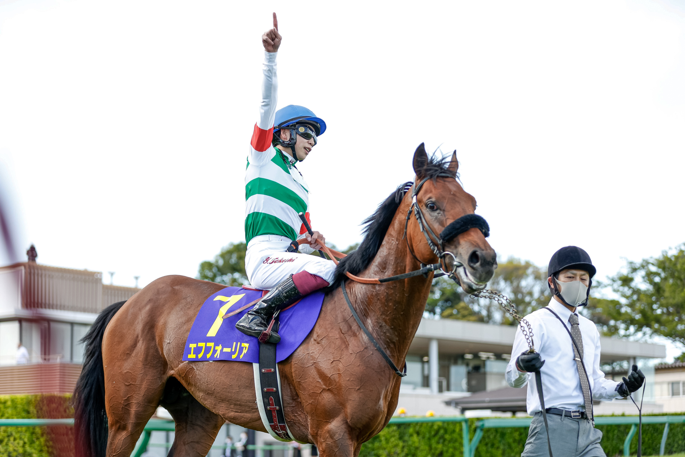 お*か様 JRA 皐月賞 優勝記念 ジャンパー エフフォーリアg1 競馬　馬　記 お*か様 JRA 皐月賞 優勝記念 ジャンパー エフフォーリアg1 競馬