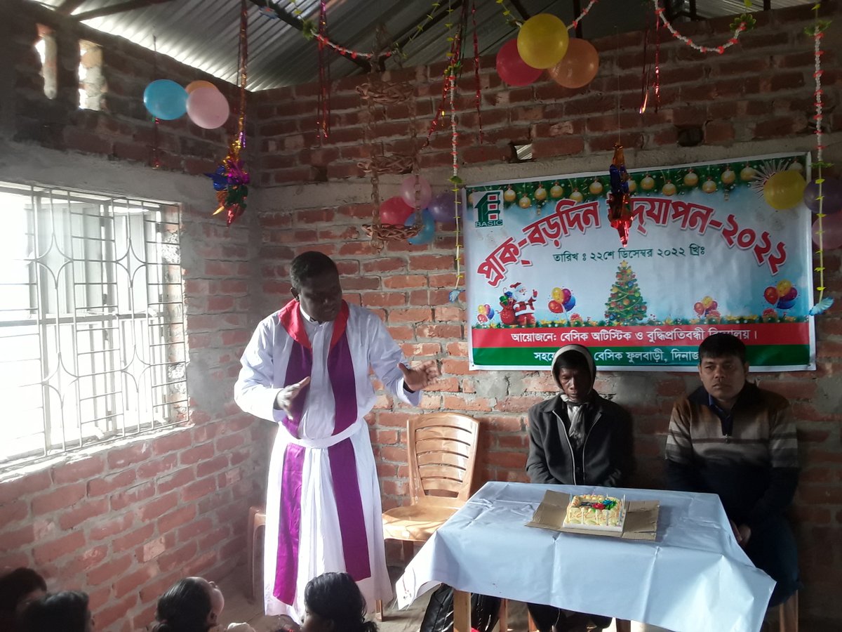 basicbdPhulbari's tweet photo. BASIC Autistic O Boudhi Protibondhi School,organized per-Christmas celebration in collaboration with BASIC organization on 22nd December 2022. The ceremony ended with Reverend Mr. Manuel Tudu telling the story of the birth of Jesus Christ and cutting the birthday cake. https://t.co/fe2UrdJ3dB