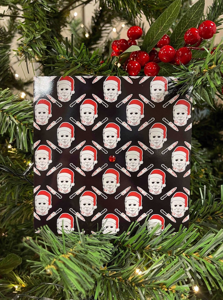 The third design in the series is inspired by Halloween🪓Bring the festive cheer with this creepy Christmas card, perfect for the horror loving person in your life!⁠
etsy.com/uk/shop/AJIllu…

#christmascards #smallbusiness #welshartist #creepychristmas #horrorlover #michaelmyers