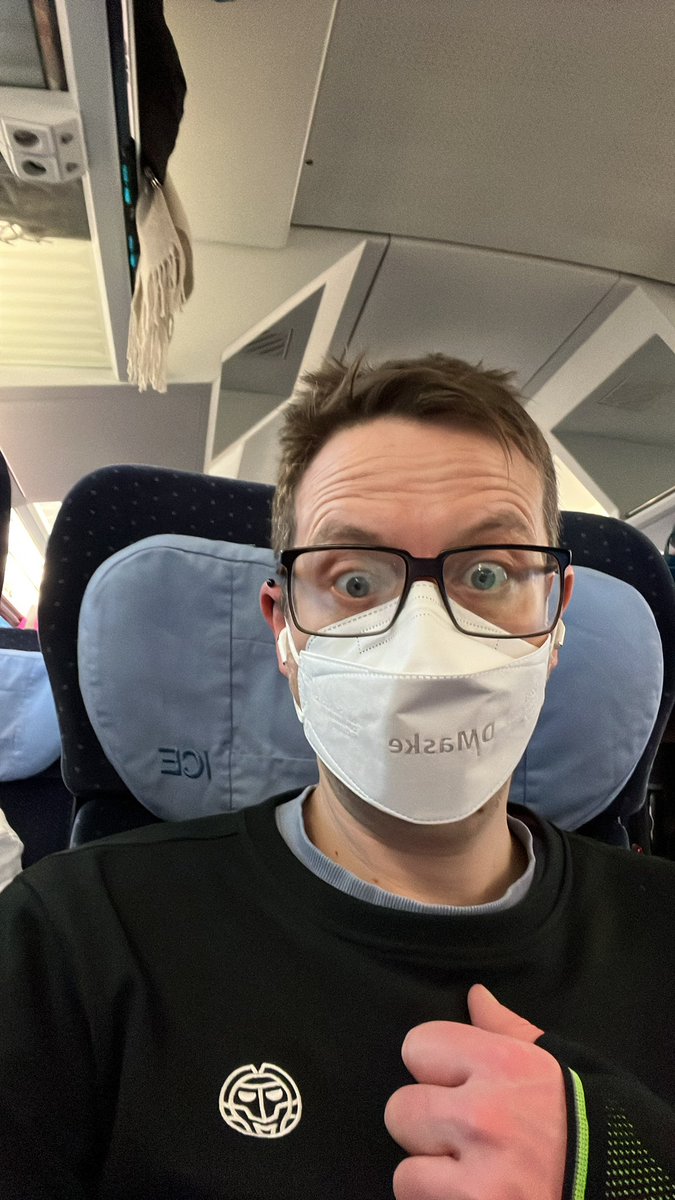 nateadams's tweet photo. Last high speed train of the year back to Bayern, #trainelf https://t.co/QxnioUrXgb