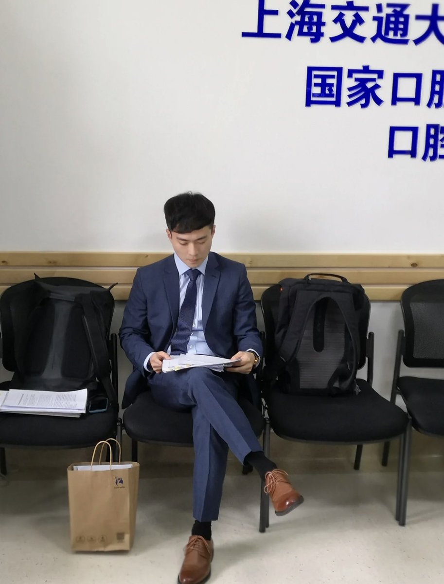 yang_mayke's tweet photo. 斯文暴徒了解一下 https://t.co/5tM9RJ2WNb