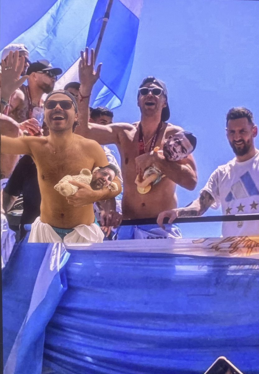 HBrouiller's tweet image. Oh Léo ça dit quoi ? 😎