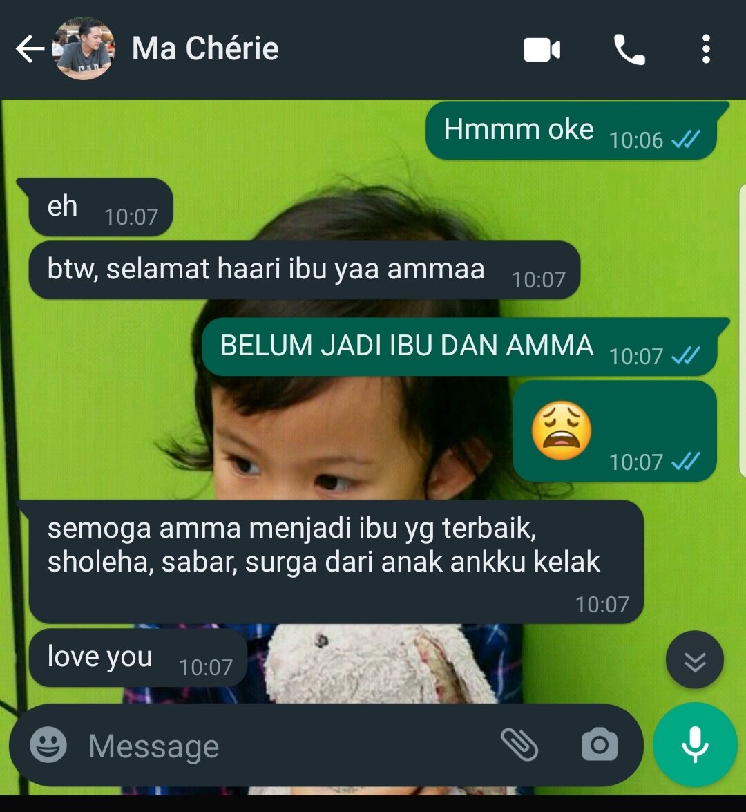 devaAngik's tweet photo. Selamat hari ibu untuk ak yang trnyata mau jadi ibu https://t.co/RM9WJ9J8Lq
