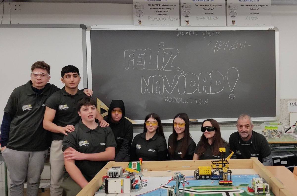 Feliz Navidad! <a href="/FLL_Spain/">FIRST LEGO League SPAIN</a> <a href="/FLLAlicante/">𝙁𝙄𝙍𝙎𝙏 LEGO League Alicante</a>