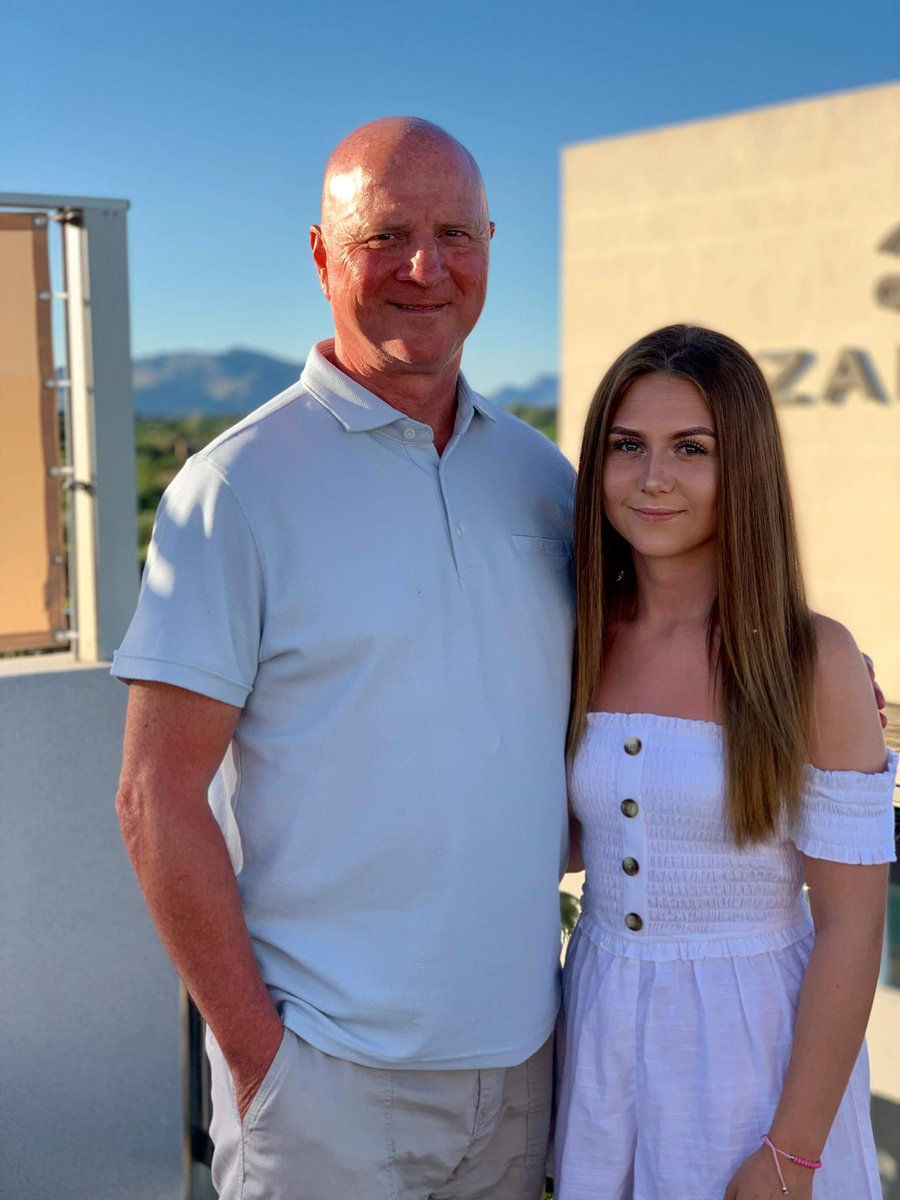 Can’t believe that our Daughter Emily has turned 18 today, where has the time gone, we are so proud of how you’ve turned out to be a fantastic lady Em 💖