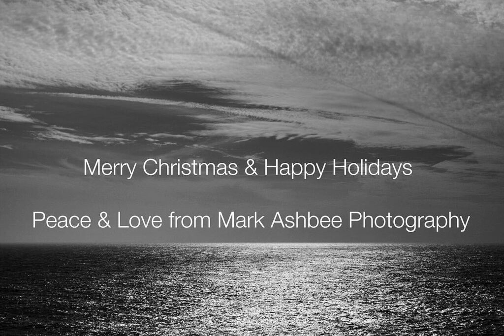 Merry Christmas Everyone 

 #photographer
#penzance

#barn
#interiors
#style
#design
#elegant
#beautiful
#pure
#interiorphotographer
#westcornwall
#cornwall
#bristol
#devon
#homes
#captureonepro
#canon
#architecture
#light
#cornishhomes
#southwesthomes
#… instagr.am/p/CmdvHl4Mzir/