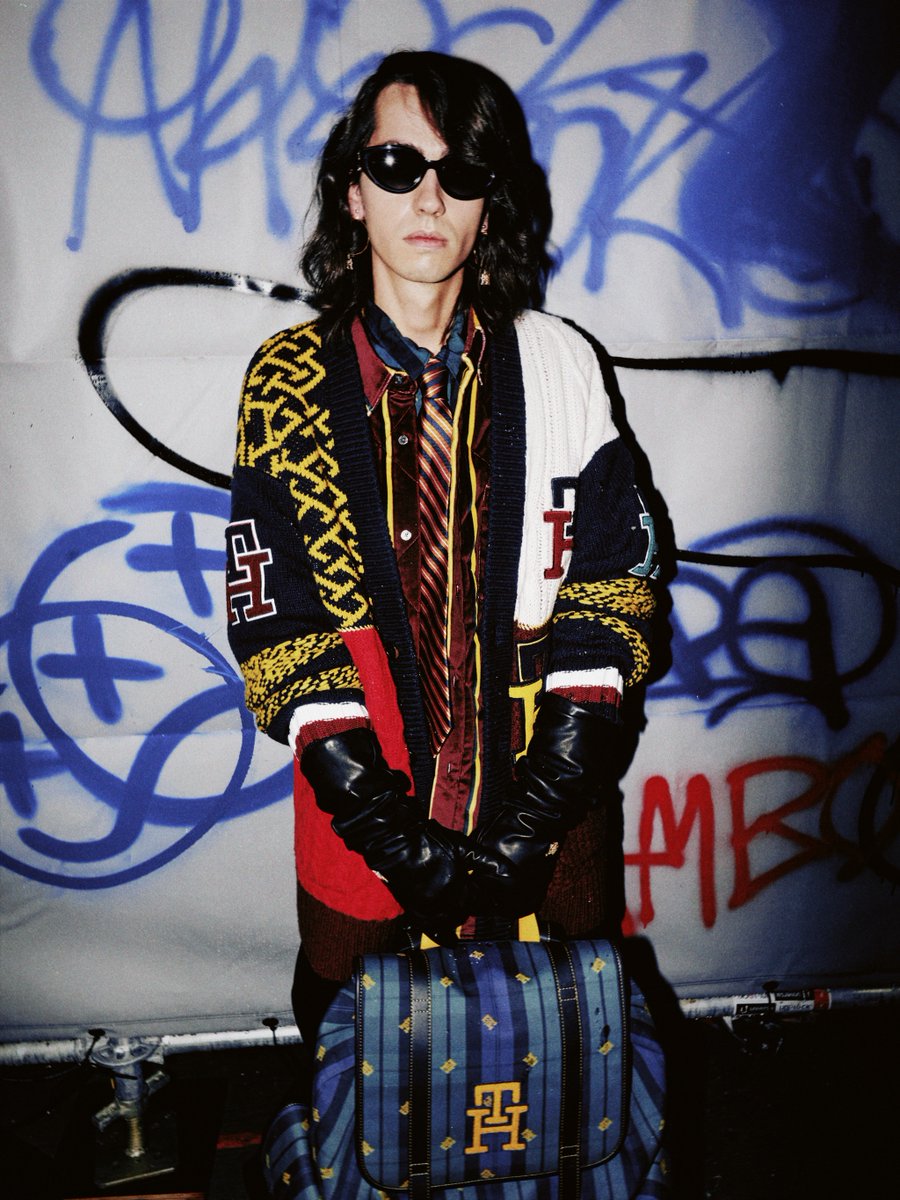 TommyHilfigerJP's tweet photo. 新しいTHモノグラムでグレードアップされたTommy Factoryのアイテムが続々登場。
https://t.co/ALlbJXhjkv

#THMonogram
#トミーヒルフィガー https://t.co/igSDlPtCup