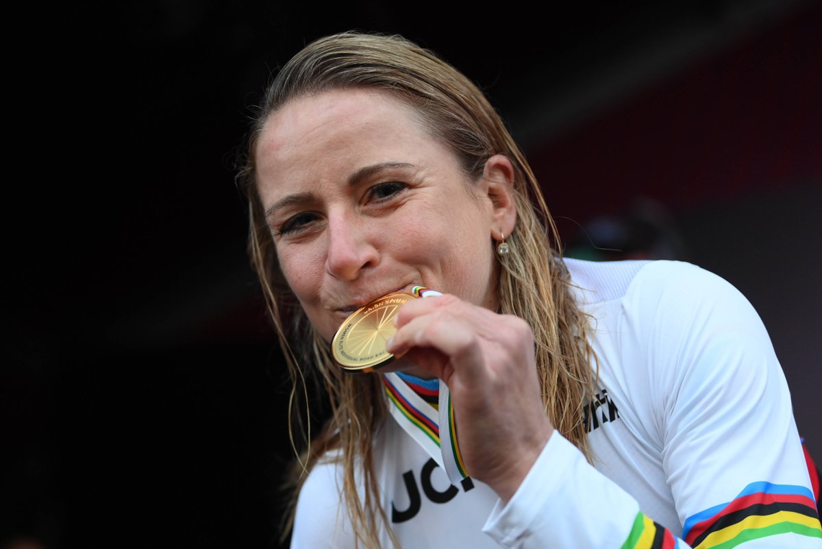 SportGLD's tweet photo. Annemiek van Vleuten is voor ons wél de Sportvrouw van het Jaar https://t.co/cOeuWpQ2A6 https://t.co/gtRhIDLmd3