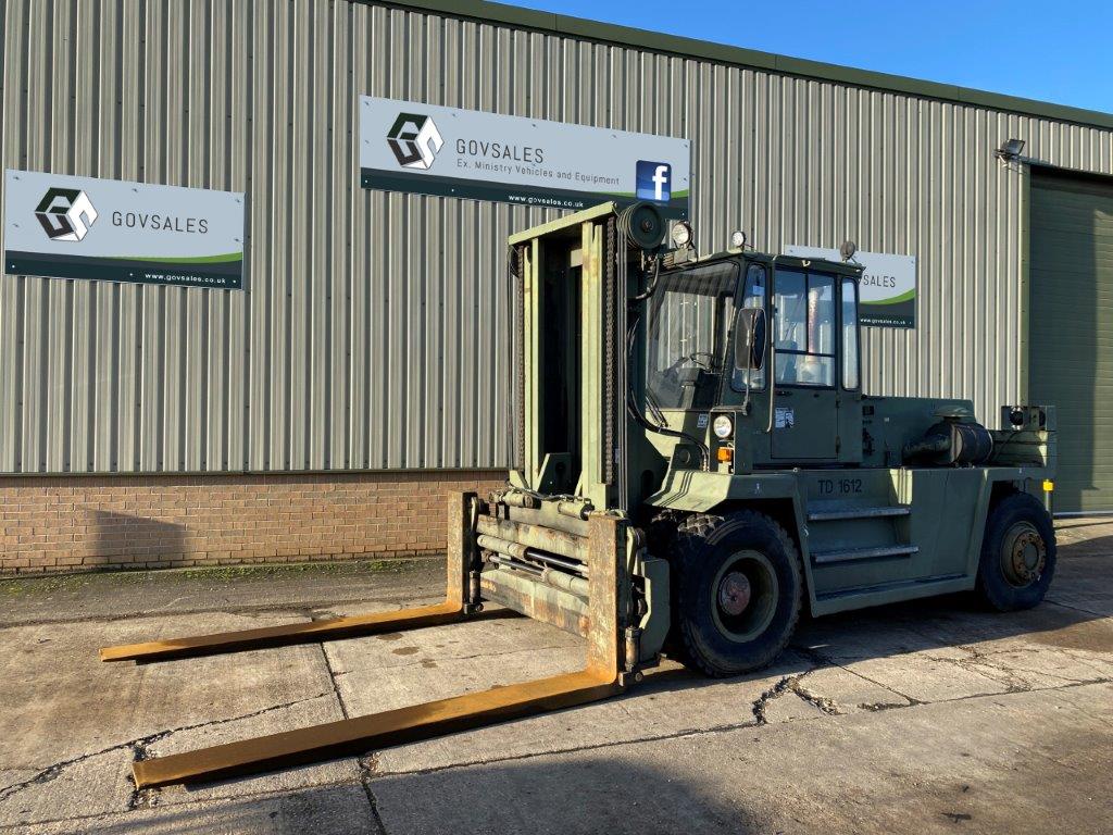 JUST IN - Two more Valmet Sisu 1612 4x4 Forklifts for sale

#modsurplus #modsales #govsales #exarmy #exmod #armytrucks #militaryvehicles #valmet #sisu #forklift #exarmyplant #militaryplant #usedplant