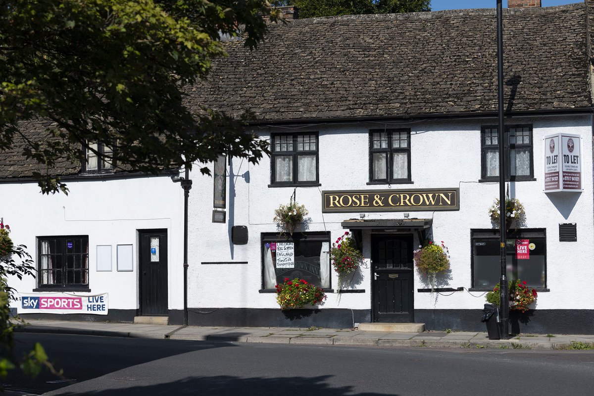 Royal Treatment Apple Heiress Eve Jobss Lavish Cotswolds Wedding - dnptjer