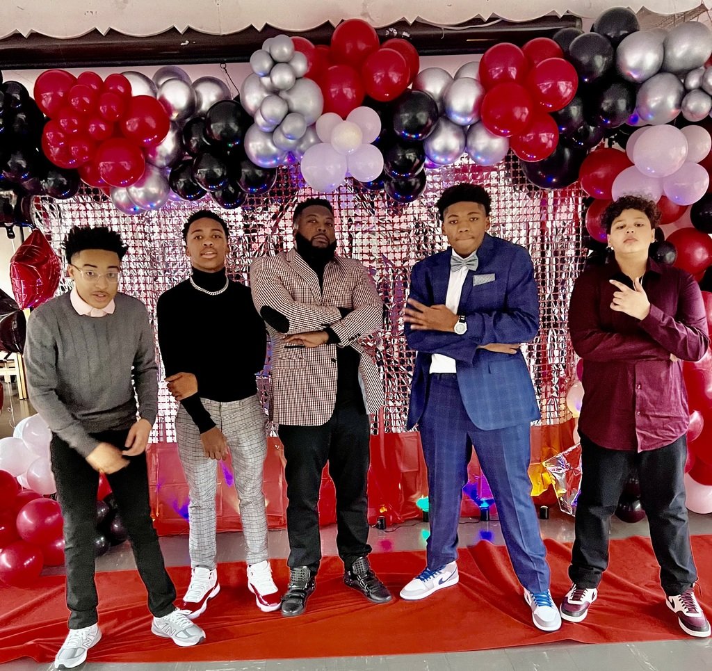 CICSPrairie's tweet photo. Our students had so much fun at the Sneaker Ball! https://t.co/tPlcc3ROCH