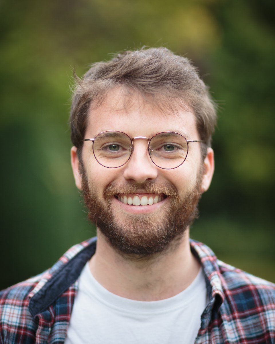 [Rayonnement] @ThomasLegein &amp; <a href="/SRangoni/">Sacha Rgi</a>, <a href="/WienerAnspach/">Fondation Wiener-Anspach</a> Postdoc and doc <a href="/SciencePoULB/">SciencePo ULB</a> (#Cevipol) presented a paper «The last stand of a mainstream party doomed to die? A study of the causes of the transformation of the cdH into Les Engagé.e.s» #SOF2022 <a href="/POLI_VUB/">POLI (@dfuturevub.bsky.social)</a> <a href="/VPW_be/">VPW</a> <a href="/scpo_be/">ABSP</a>