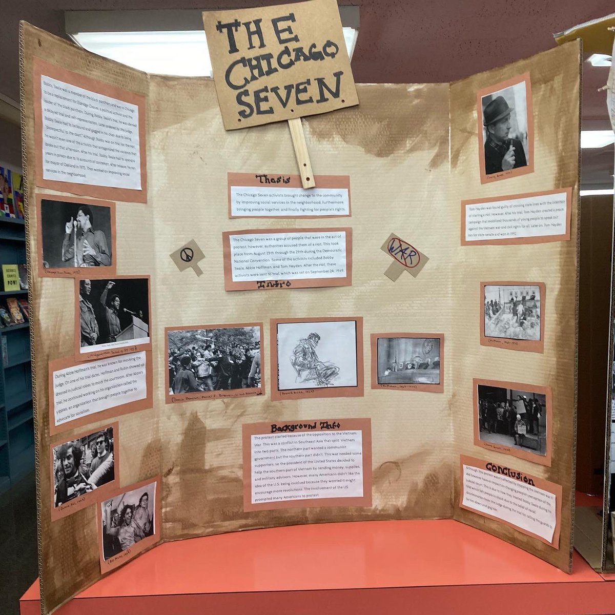 JamesKlise's tweet photo. When #USHistoryFair projects start rolling in, me: 🤗🥰 A few early favorites… #fascinatinghistory #creativestudents #amazingteachers https://t.co/NS2JXcNR0z