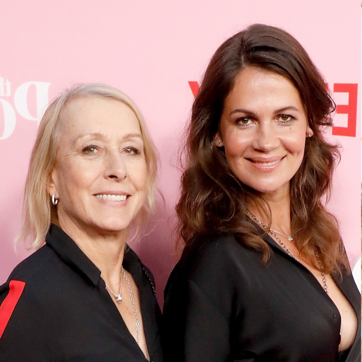 BiItaliaBi's tweet photo. "Più persone faranno coming out, meno sarà un problema"
- Martina Navratilova

#bisessualità #bisex #bisexuality #bisessuale #bisexual #bifobia #biphobia #LGBTQIA #lesbian #lgbtq #loveislove #queer #lgbtitalia #intersex #lesbica #gaypride #lesbiancouple #pansexual #bi #bipride https://t.co/h1thTlovsm