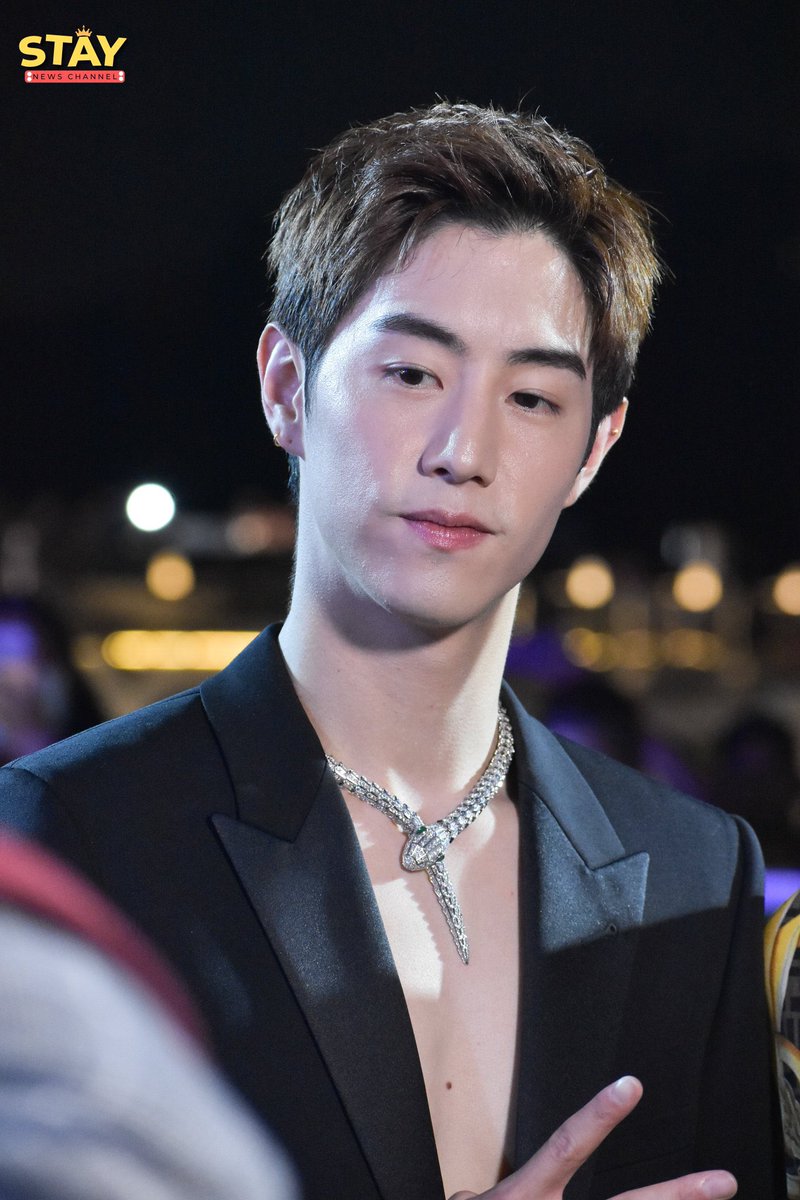 rosessarin's tweet photo. หล่อมากกกกกกก 🫶🏻 #BVLGARIxMarkTuan
#MarkTaun https://t.co/HJPPiKPHcz