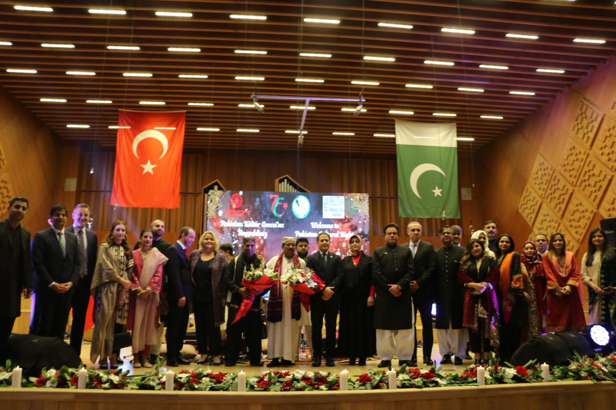 mahroo_arshad's tweet photo. Glimpses from Pakistan Cultural Night ‼️
#PakTurkiyeAt75 https://t.co/lGqxEWoYYO