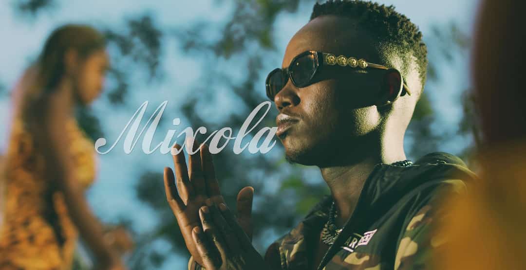 MIXOLAmusic's tweet photo. #Bindo official Video Dropping 30th Dec. 2022...are you ready
https://t.co/LvjiD0iYbr https://t.co/0jOpaAYs8s