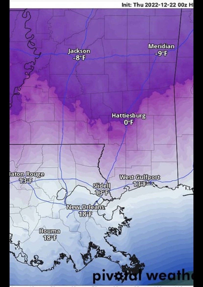 brian_rifkin's tweet photo. Category 4 Hurricane: βWeβll be fine, weβre going to wait it out at homeβ
0 degree weather predicted for more than 48 hours: βWEβRE ALL GOING TO DIE!!!β #SouthernProblems https://t.co/z2h0xQtYUo
