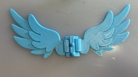 The_Mad_Robot's tweet photo. @Cults3D 
Simply 3d print the wings and gingerbread man, all included in the link below and start customising your own GingerbreadMan

Gingerbread accessory pack (Angel Wings)
https://t.co/6PFGbJ0WO1 https://t.co/zgekt8wxwQ