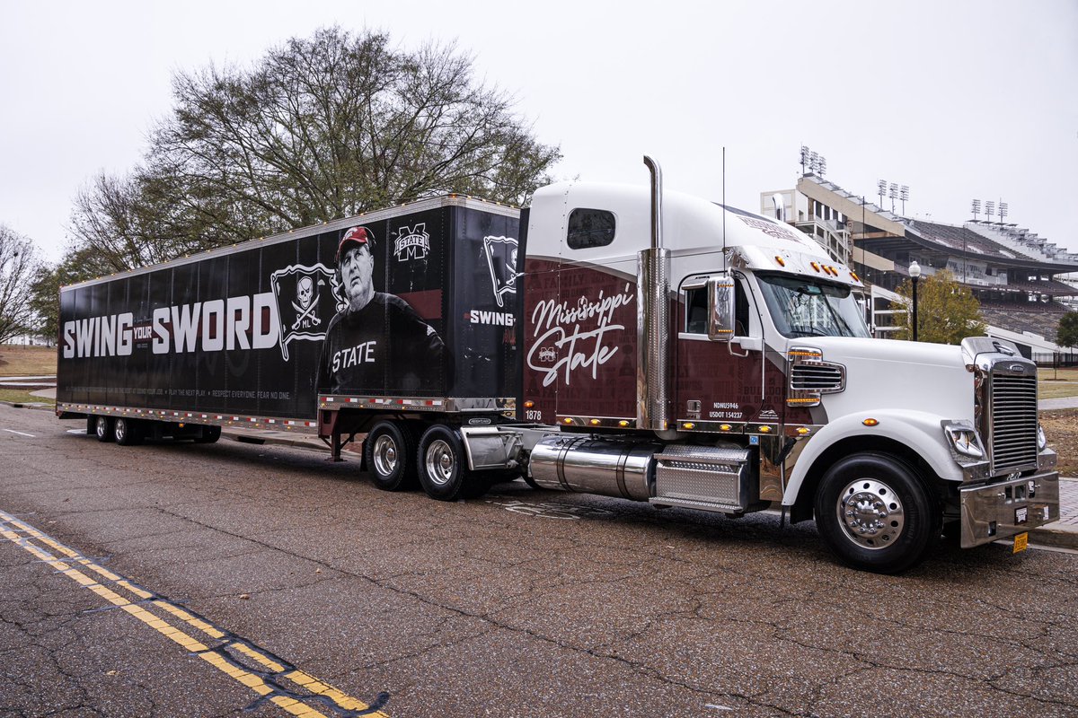 Mississippi State Football tweet media