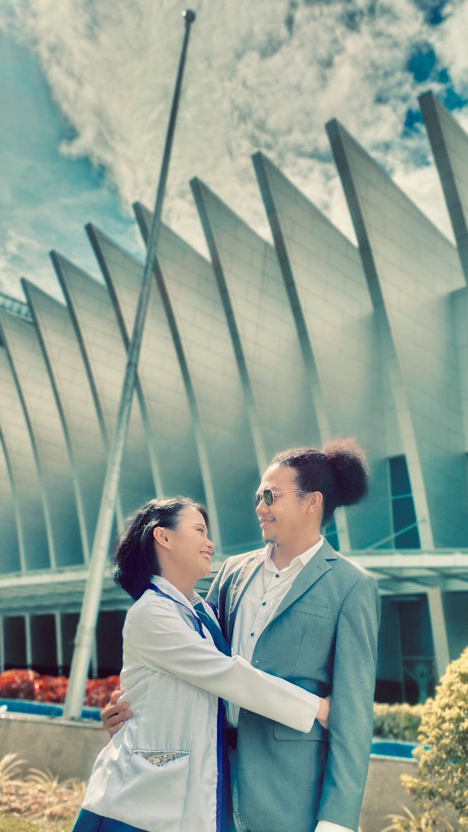 phcoffeeoeia's tweet photo. Thankyou My Mr. for being there always. Thankyou for listening my wantusawang rants that always ended up in “pro kaya ko ja”;  for staying up late, just to be my study buddy; and for reminding me to take my prenatal vitamins whenever I’m busy and focus na focus sa review🥺 https://t.co/DMUnFSKhd6