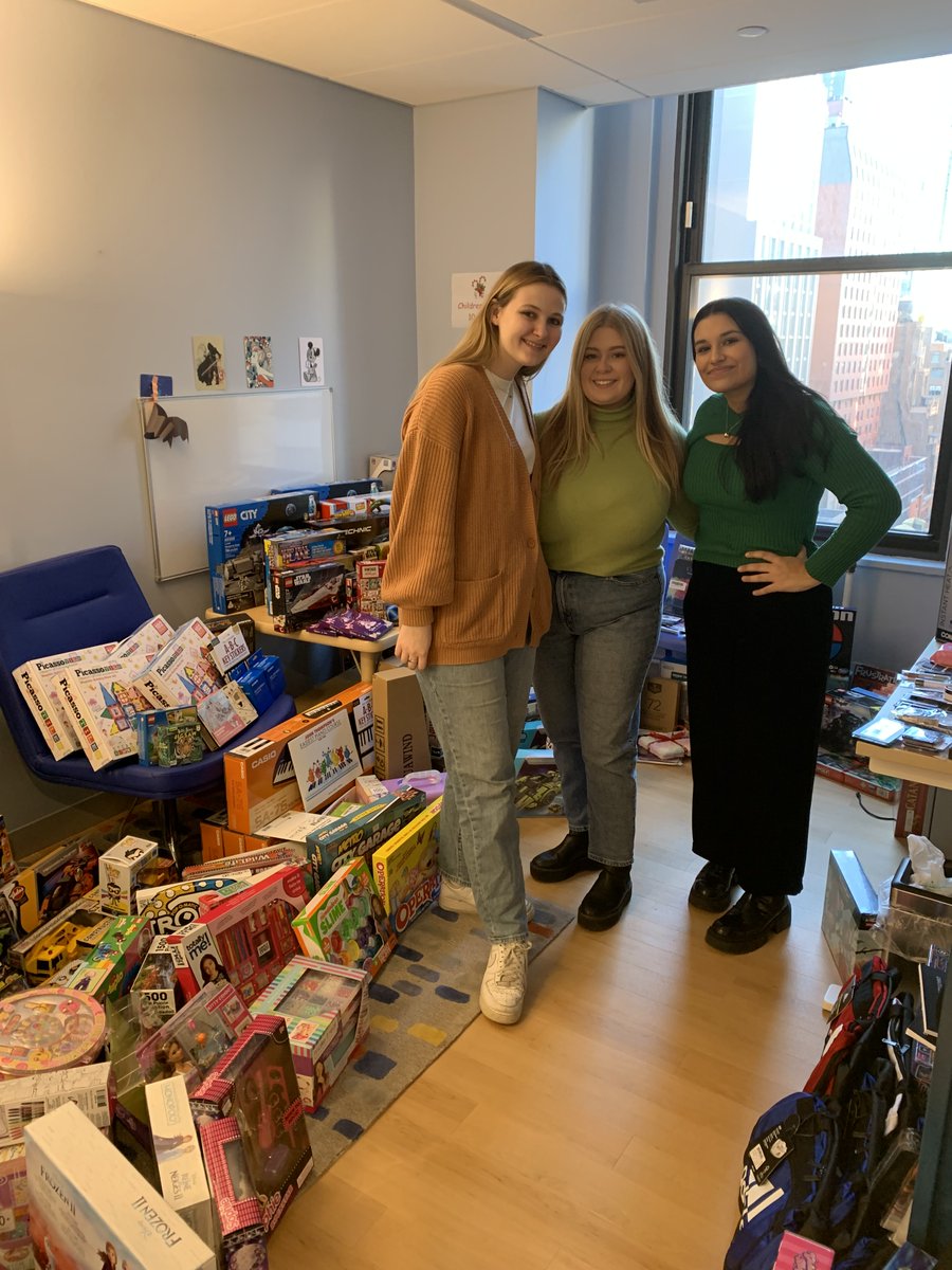<a href="/WholeFoods/">Whole Foods Market</a> Our friends in the <a href="/KappaDeltaPace/">Kappa Delta Pace</a> at <a href="/PaceUniversity/">Pace University</a> know how to spread holiday cheer! They donated toys and gift cards to The NYSPCC toy drive. Thank you, KD!
