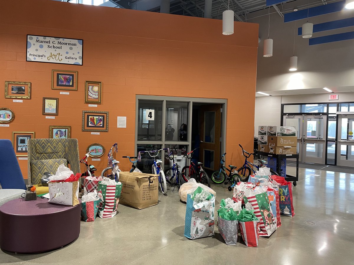 Shelby County folks are the BEST. Our local Save-A-Lot store took donations from our community to bless 8 of our families with gifts and full meal boxes. Martinrea’s local Union donated new bikes and helmets. Thanks to this generosity, there will be happy Spartans Christmas Day.