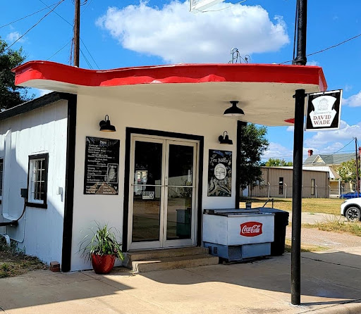 CameronTxEDC's tweet photo. Christmas is coming! De-stress with a fun lunch at Tex Miller https://t.co/p7TrYNprJf.
 #ChristmasisComing
#ShoplocalshopCameron
#DiscoverCameron
#CameronTexas
#MakeYourMarkInCameron
#DowntownCameronTx https://t.co/D4BVJndOoS