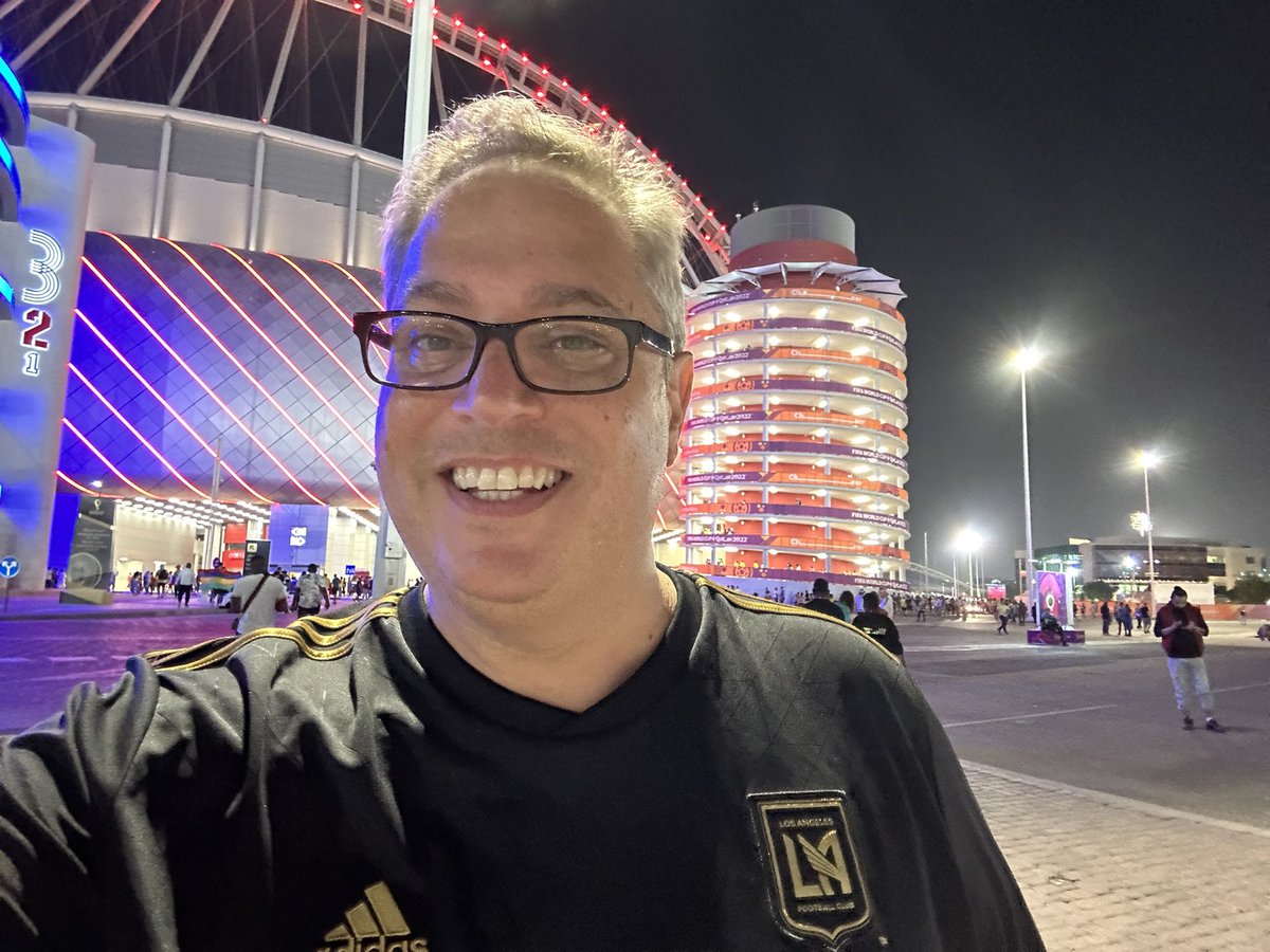 stuartwaldman's tweet photo. @LAFC Representing in Qatar seeing Cifu and Palacios play for Ecuador. #12DaysOfLAFC https://t.co/mvL5MLv1i4